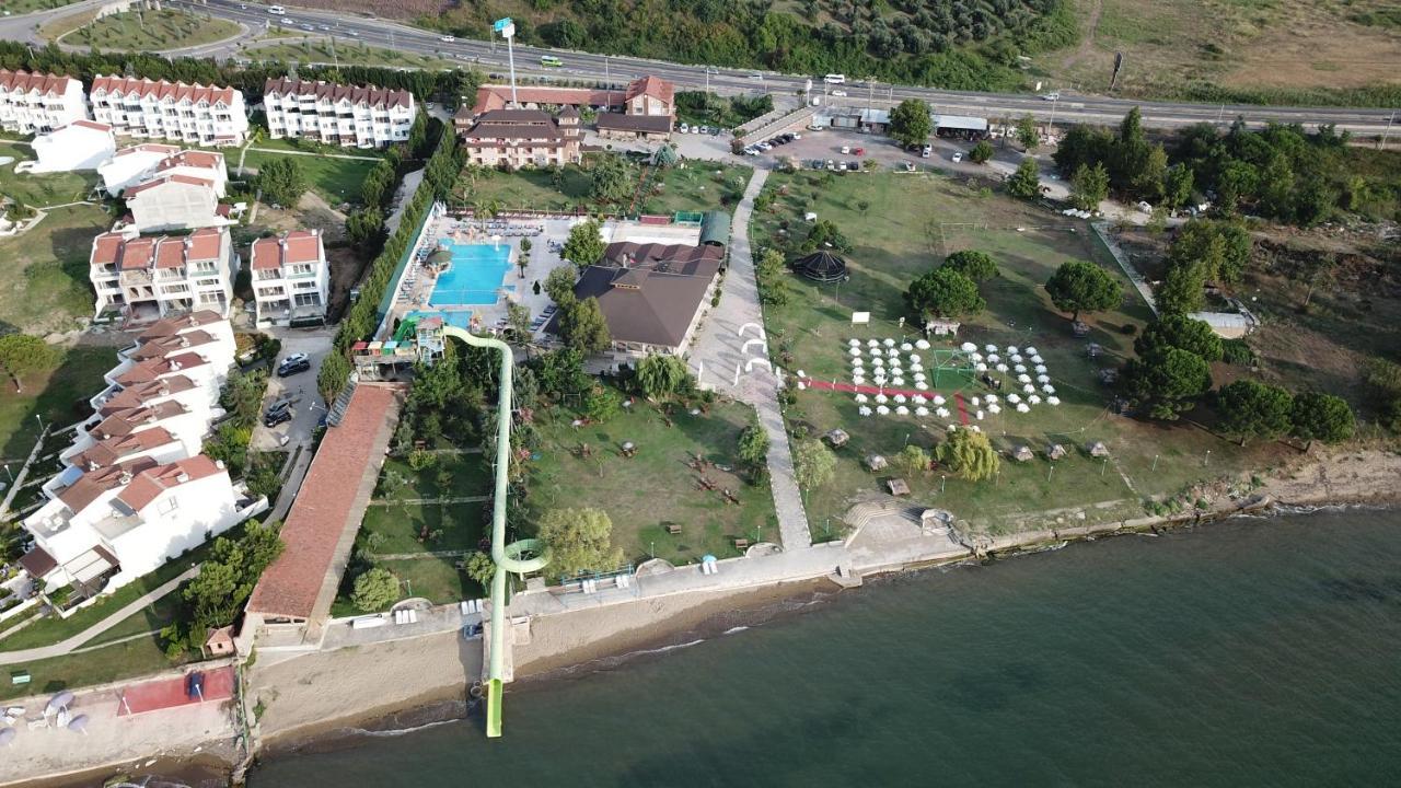 Mertur Hotel Çiftlikköy Eksteriør billede